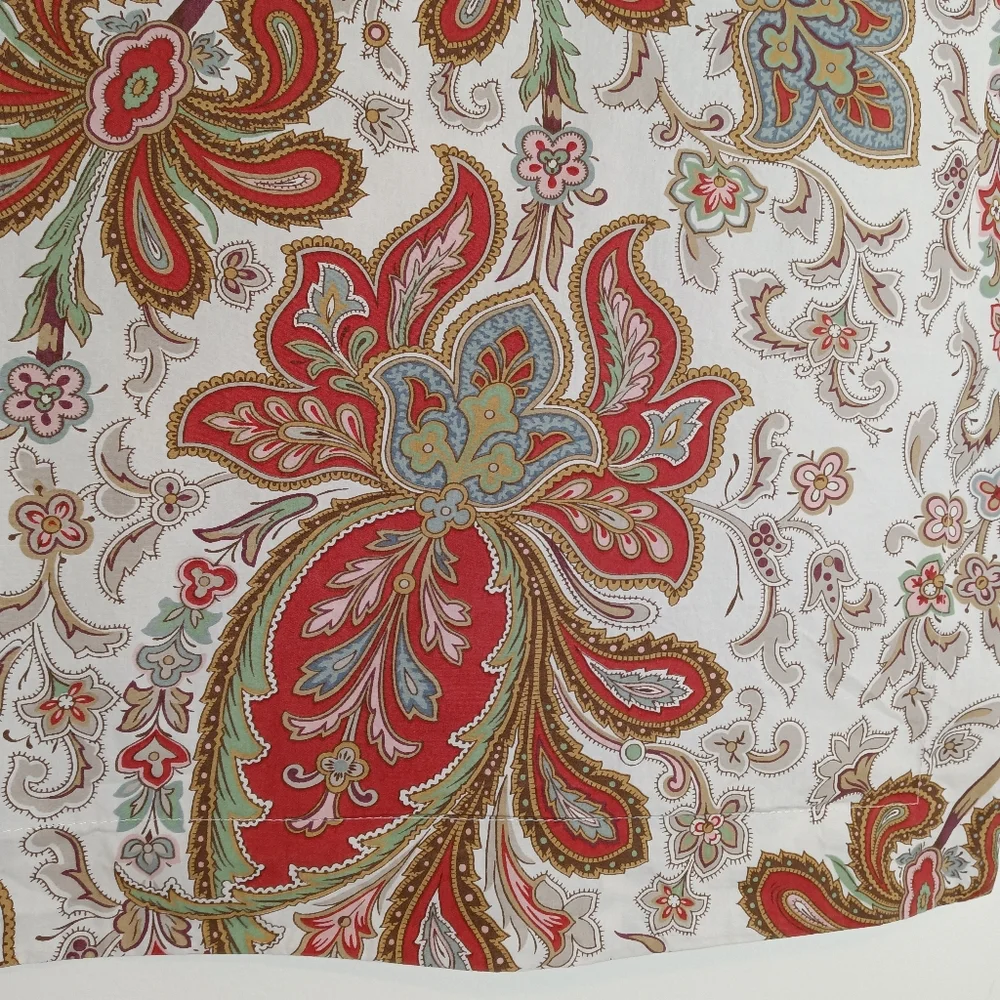 Pottery Barn stylized floral